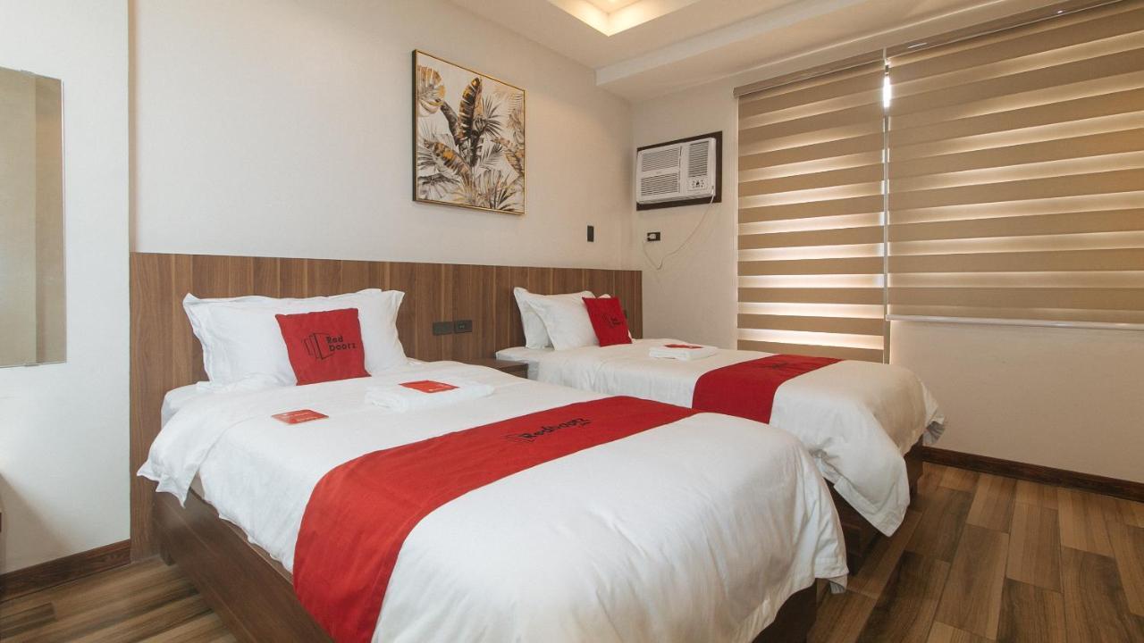 Reddoorz Plus @ Bez Tower And Residences San Juan San Juan  Eksteriør bilde